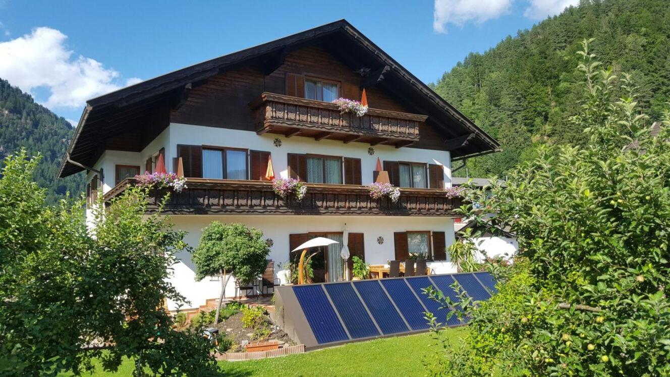 Haus Dorfer Apartment Dobriach Exterior photo