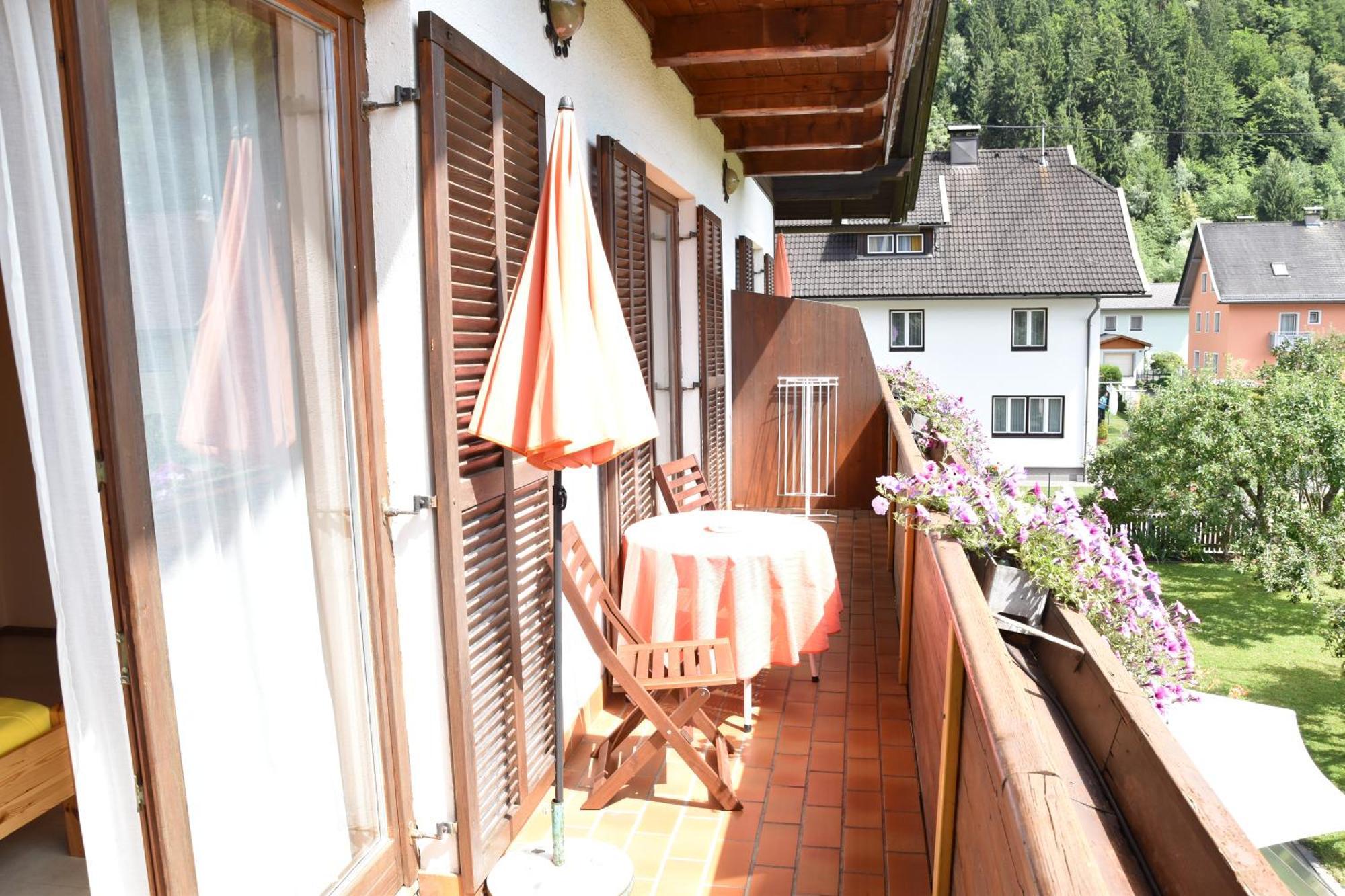 Haus Dorfer Apartment Dobriach Room photo
